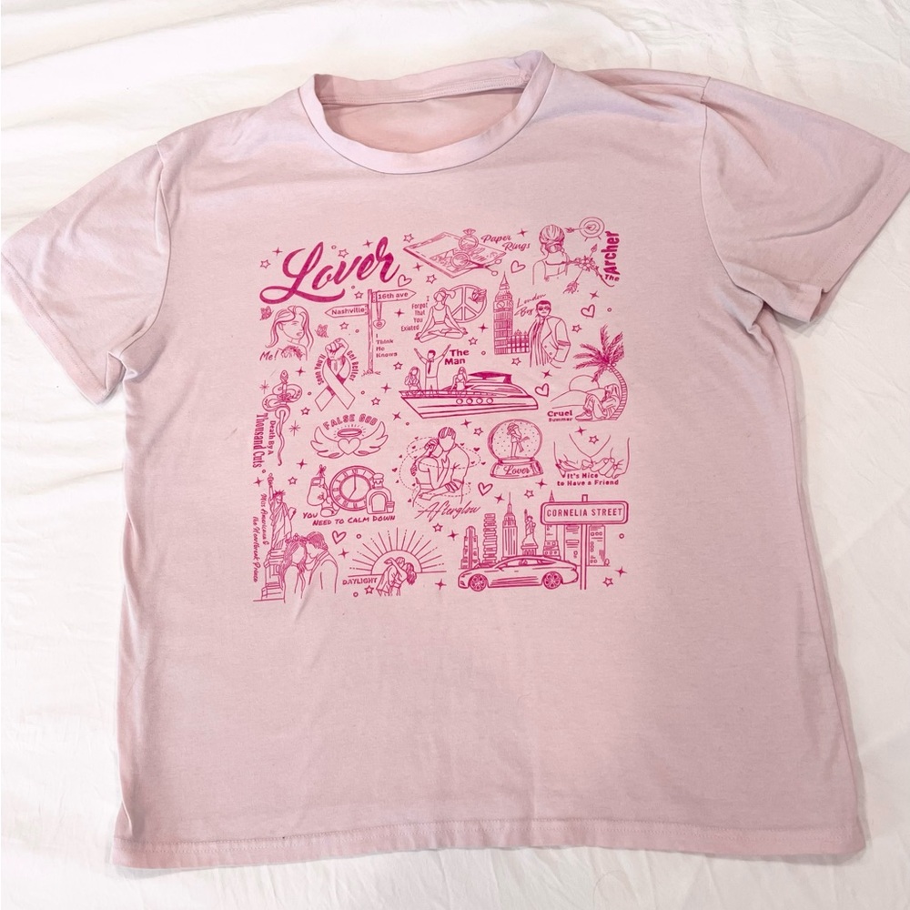 Women’s Taylor Swift tshirt
